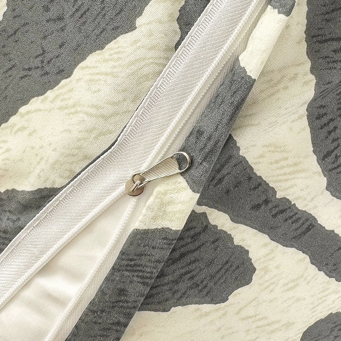 91家纺网 家纺一手货源 找家纺 梵巢家纺 芦荟棉被套，被罩化纤被套斑马纹