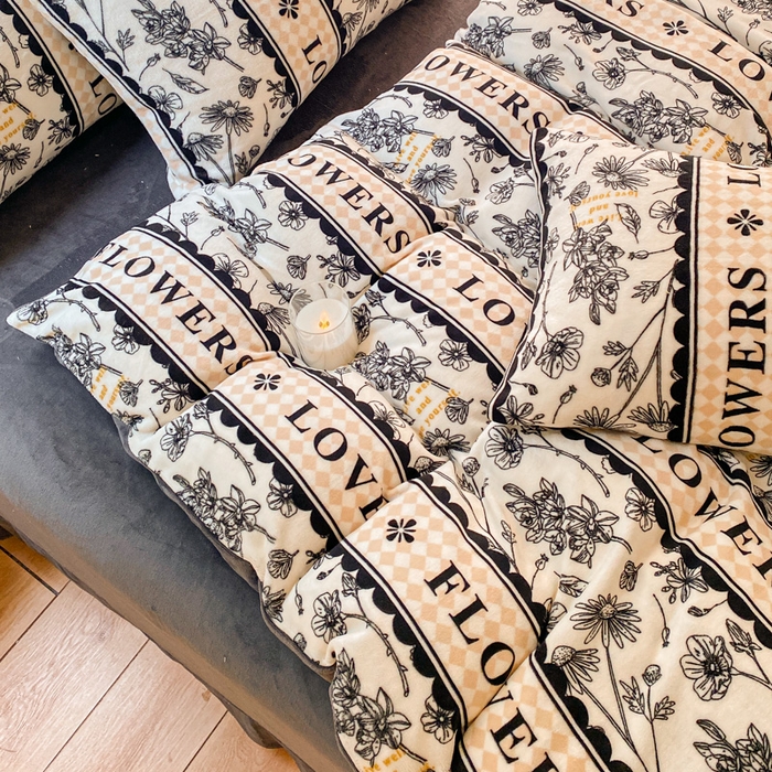 91家纺网 家纺一手货源 找家纺 斯卡诺家纺 2025新款小清新双面牛奶绒印花四件套 只爱你