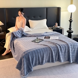 91家纺网 家纺一手货源 找家纺 一帆毯业 免费压缩抽空 300克 仿兔毛泡泡绒高克重法莱绒牛奶绒珊瑚绒兔兔卷边毛毯（外贸跨境供货） 浅灰,泡泡-浅灰