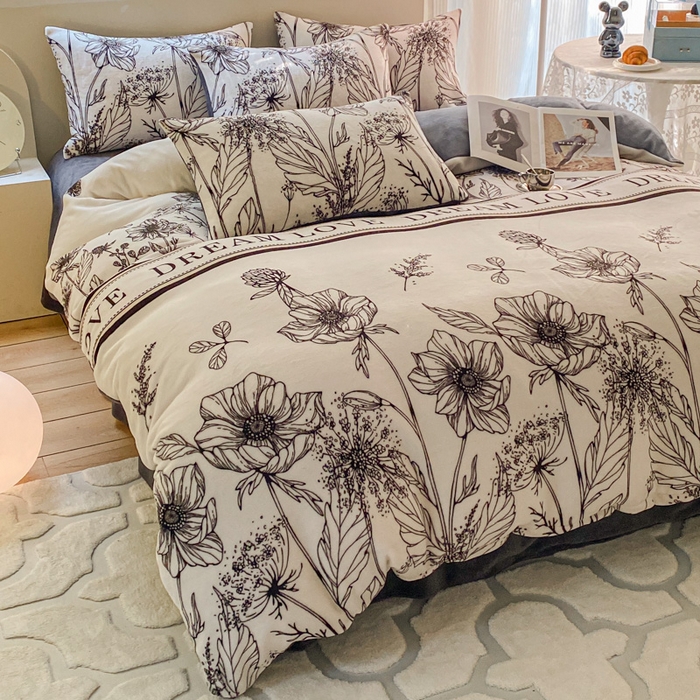 91家纺网 家纺一手货源 找家纺 斯卡诺家纺 2025新款小清新双面牛奶绒印花四件套 荷花