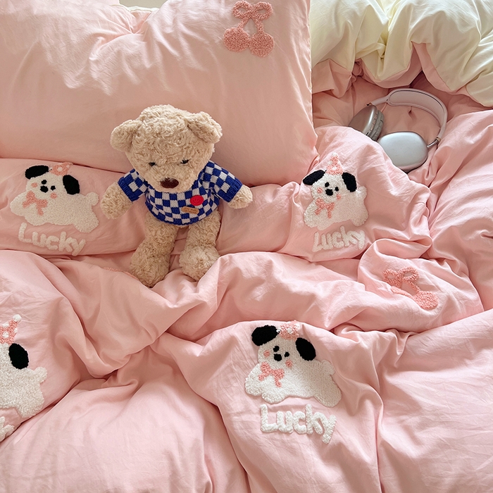 91家纺网 家纺一手货源 找家纺 优佳优品 2024新款水洗棉毛巾绣四件套（可提供买家秀） 樱桃奶狗