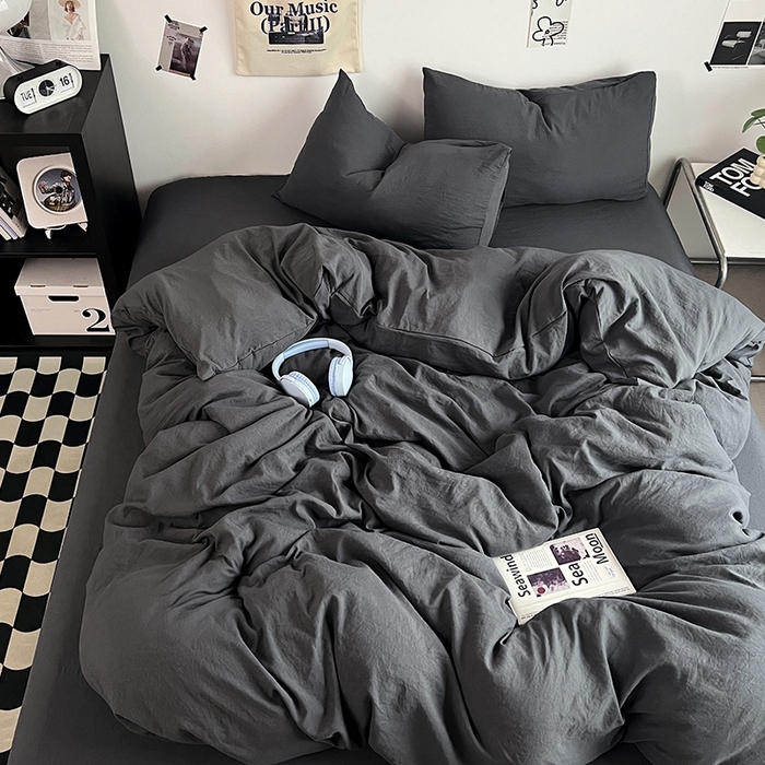 91家纺网 家纺一手货源 找家纺 优佳优品 2024新款ins风超柔褶皱亲肤磨毛水洗棉四件套 布鲁灰