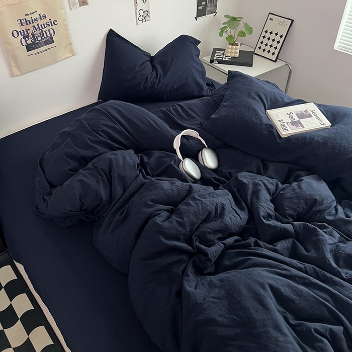 91家纺网 家纺一手货源 找家纺 优佳优品 2024新款ins风超柔褶皱亲肤磨毛水洗棉四件套 梦幻蓝