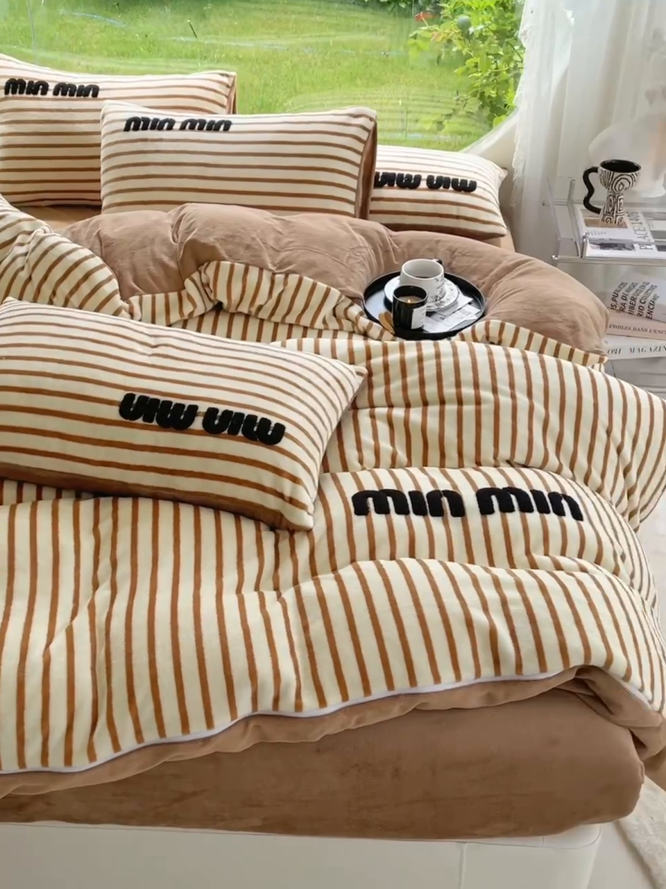 91家纺网 家纺一手货源 找家纺 炫拼 2024新款条纹minmin牛奶绒四件套 minmin咖