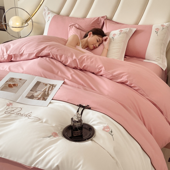 91家纺网 家纺一手货源 找家纺 遇见家居生活馆 2024新款亲肤棉刺绣四件套-蝶恋花 蝶恋花-浅豆沙