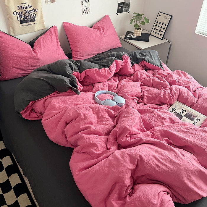 91家纺网 家纺一手货源 找家纺 优佳优品 2024新款ins风超柔褶皱亲肤磨毛水洗棉四件套 玫红深灰