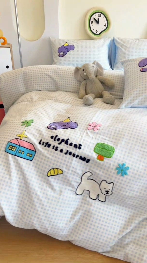 91家纺网 家纺一手货源 找家纺 千朵 2024新款全棉磨毛绣花毛巾绣四件套 紫色小象