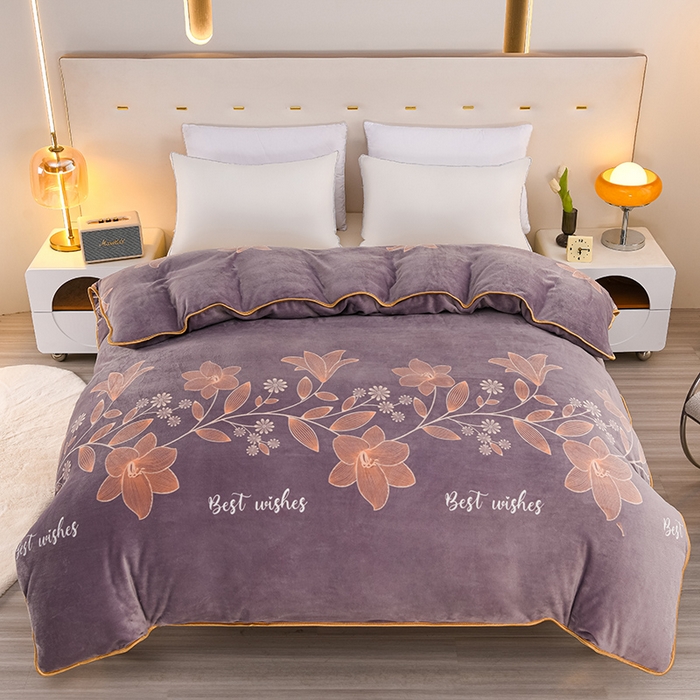 91家纺网 家纺一手货源 找家纺 芯诗曼2025新款8.5斤直播热款高克重牛奶绒法莱绒水晶金貂法莱绒四件套花枝