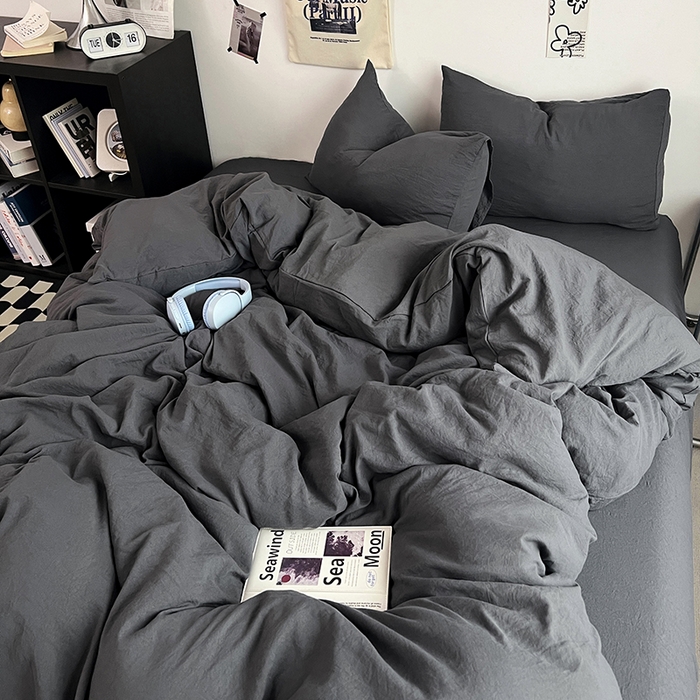 91家纺网 家纺一手货源 找家纺 优佳优品 2024新款ins风超柔褶皱亲肤磨毛水洗棉四件套 布鲁灰