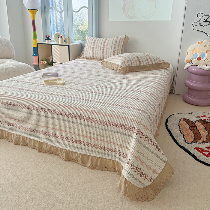 91家纺网 家纺一手货源 找家纺 源舜 2025新款云感皱皱纱法式床盖三件套 南笙