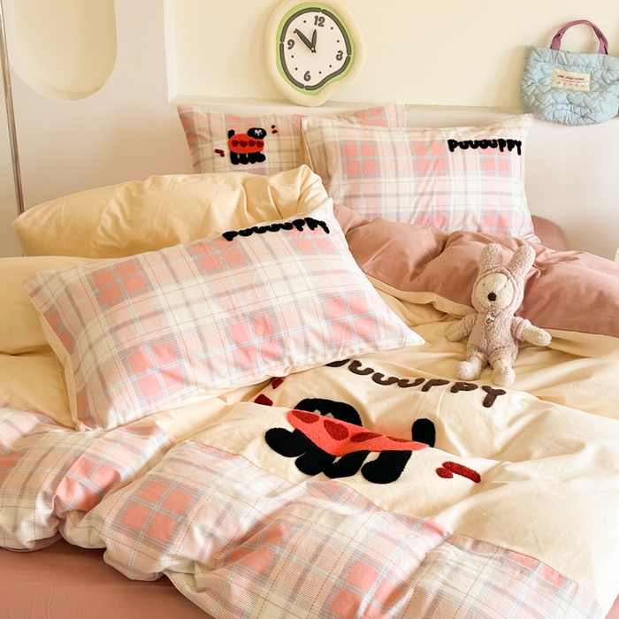 91家纺网 家纺一手货源 找家纺 千朵 2024新款全棉磨毛绣花毛巾绣四件套 爱心狗