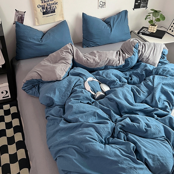 91家纺网 家纺一手货源 找家纺 优佳优品 2024新款ins风超柔褶皱亲肤磨毛水洗棉四件套 宝蓝浅灰