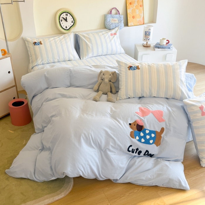 91家纺网 家纺一手货源 找家纺 千朵 2024新款全棉磨毛绣花毛巾绣四件套 蝴蝶结狗