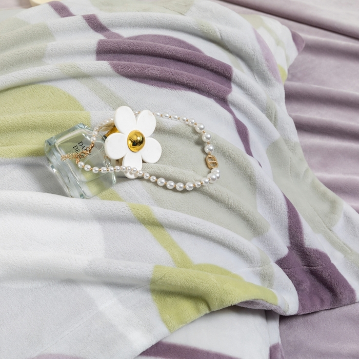 91家纺网 家纺一手货源 找家纺 宜家坊 2024新款加厚保暖印花牛奶绒四件套 迷境-灰紫