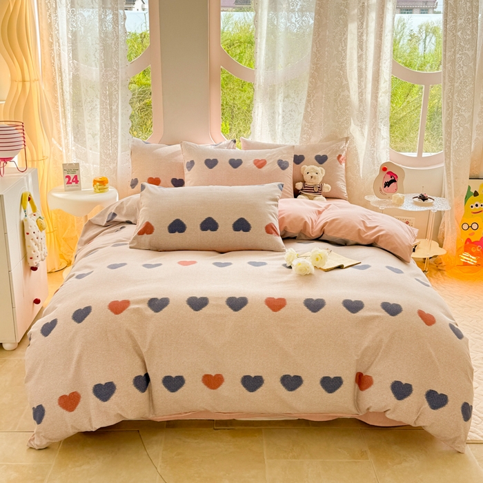 91家纺网 家纺一手货源 找家纺 千朵 2024新款全棉磨毛印花四件套 心欢喜