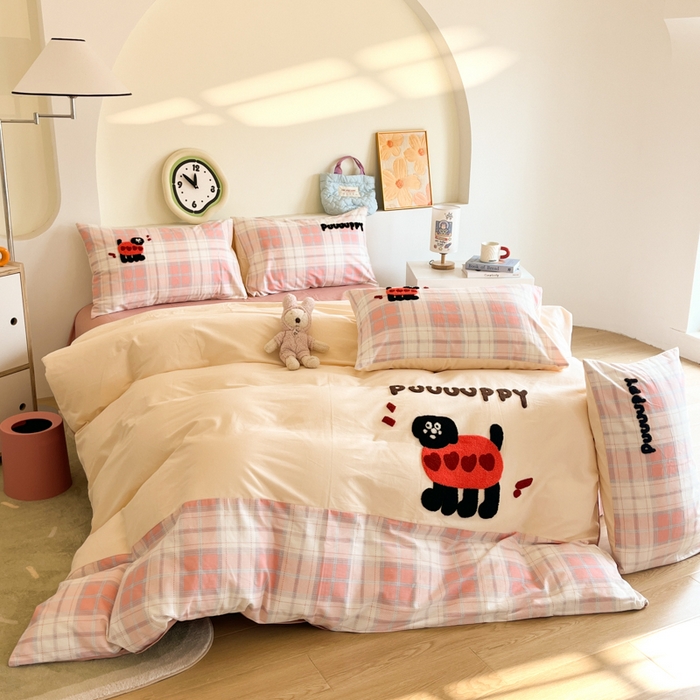 91家纺网 家纺一手货源 找家纺 千朵 2024新款全棉磨毛绣花毛巾绣四件套 爱心狗