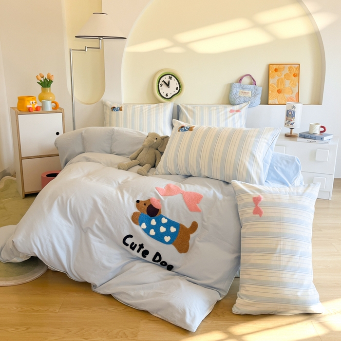 91家纺网 家纺一手货源 找家纺 千朵 2024新款全棉磨毛绣花毛巾绣四件套 蝴蝶结狗