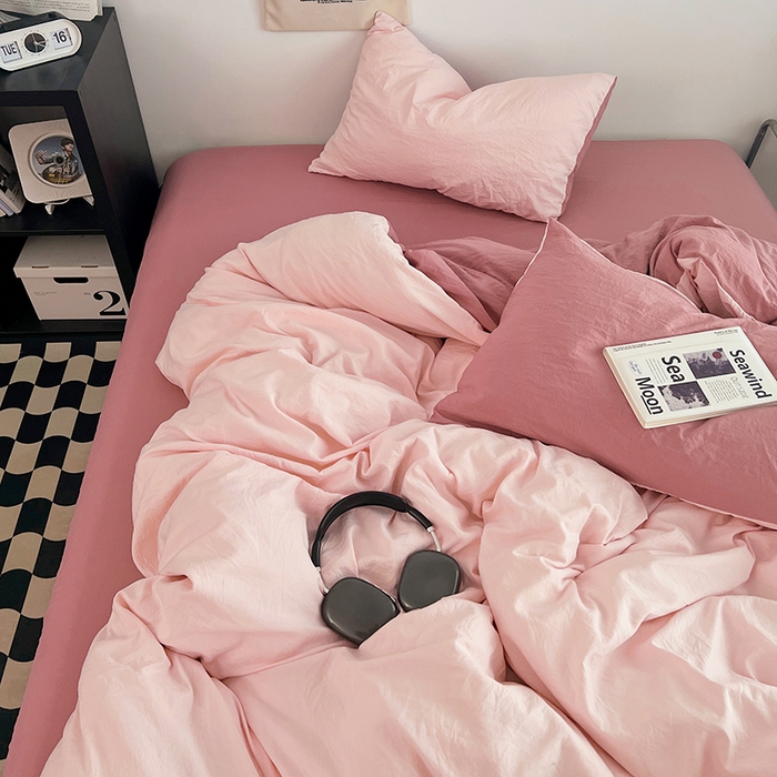 91家纺网 家纺一手货源 找家纺 优佳优品 2024新款ins风超柔褶皱亲肤磨毛水洗棉四件套 芭比粉红