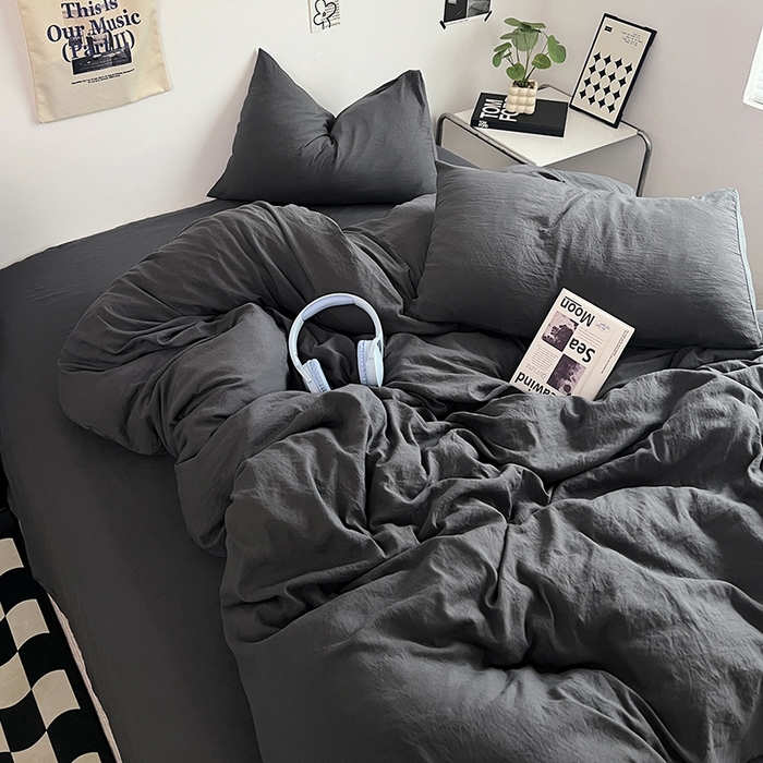 91家纺网 家纺一手货源 找家纺 优佳优品 2024新款ins风超柔褶皱亲肤磨毛水洗棉四件套 布鲁灰