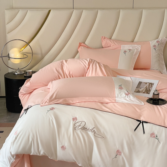 91家纺网 家纺一手货源 找家纺 遇见家居生活馆 2024新款亲肤棉刺绣四件套-蝶恋花 蝶恋花-奶油粉