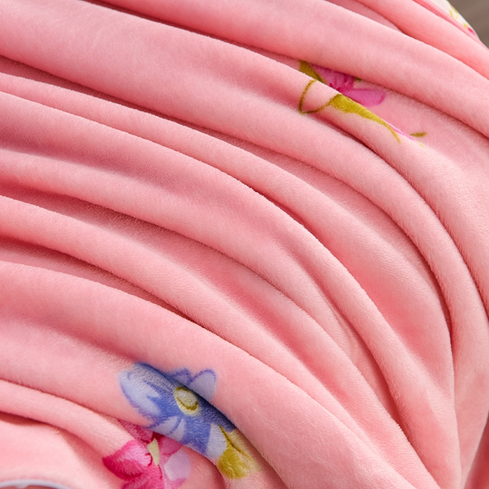 91家纺网 家纺一手货源 找家纺 芯诗曼2025新款8.5斤直播热款高克重牛奶绒法莱绒水晶金貂法莱绒四件套富贵牡丹