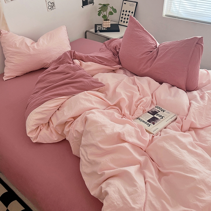 91家纺网 家纺一手货源 找家纺 优佳优品 2024新款ins风超柔褶皱亲肤磨毛水洗棉四件套 芭比粉红