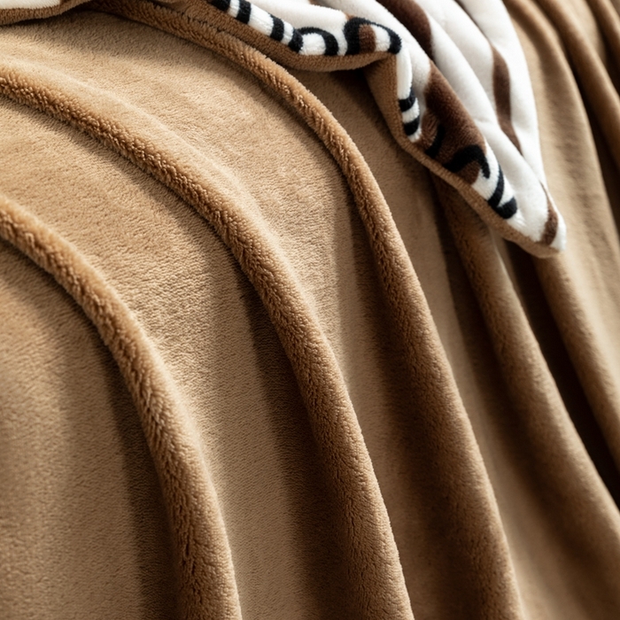 91家纺网 家纺一手货源 找家纺 宜家坊 2024新款加厚保暖印花牛奶绒四件套 潮流熊熊