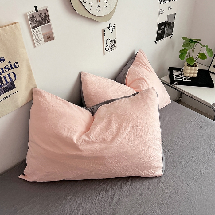 91家纺网 家纺一手货源 找家纺 优佳优品 2024新款ins风超柔褶皱亲肤磨毛水洗棉四件套 浅粉灰