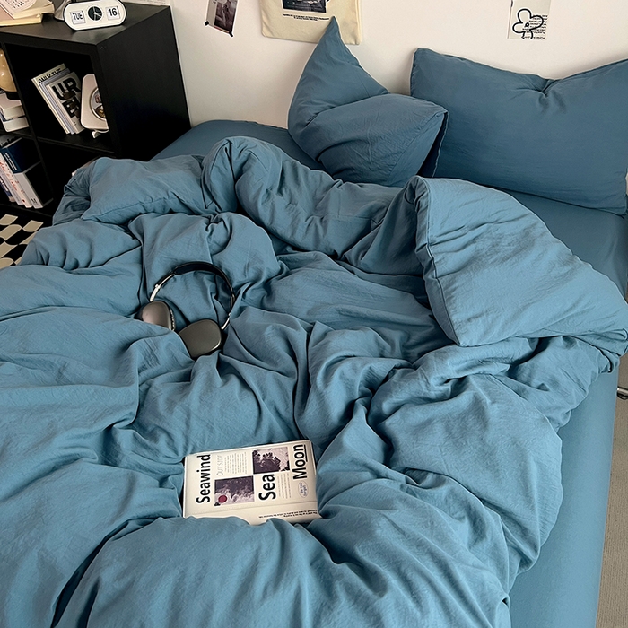 91家纺网 家纺一手货源 找家纺 优佳优品 2024新款ins风超柔褶皱亲肤磨毛水洗棉四件套 梵星蓝