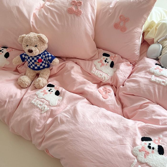 91家纺网 家纺一手货源 找家纺 优佳优品 2024新款水洗棉毛巾绣四件套（可提供买家秀） 樱桃奶狗