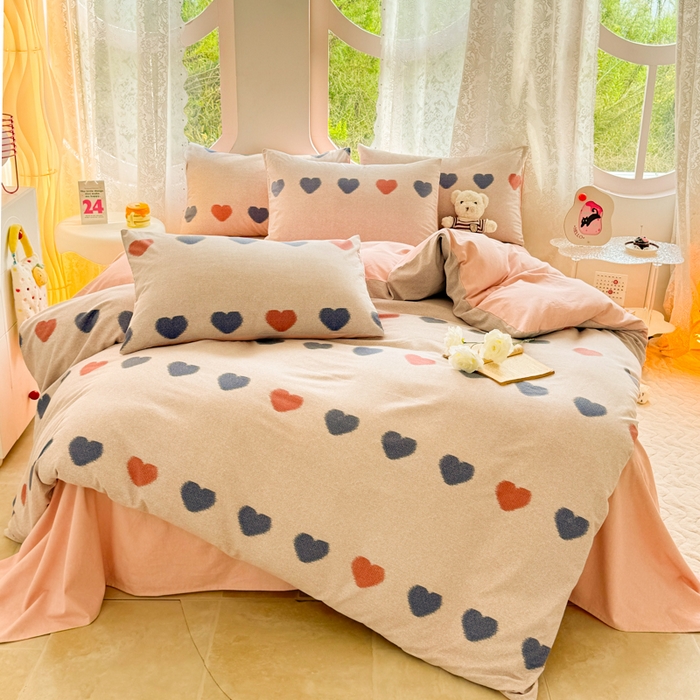 91家纺网 家纺一手货源 找家纺 千朵 2024新款全棉磨毛印花四件套 心欢喜