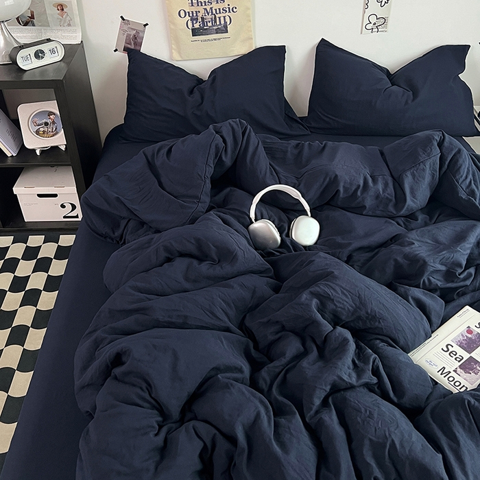 91家纺网 家纺一手货源 找家纺 优佳优品 2024新款ins风超柔褶皱亲肤磨毛水洗棉四件套 梦幻蓝