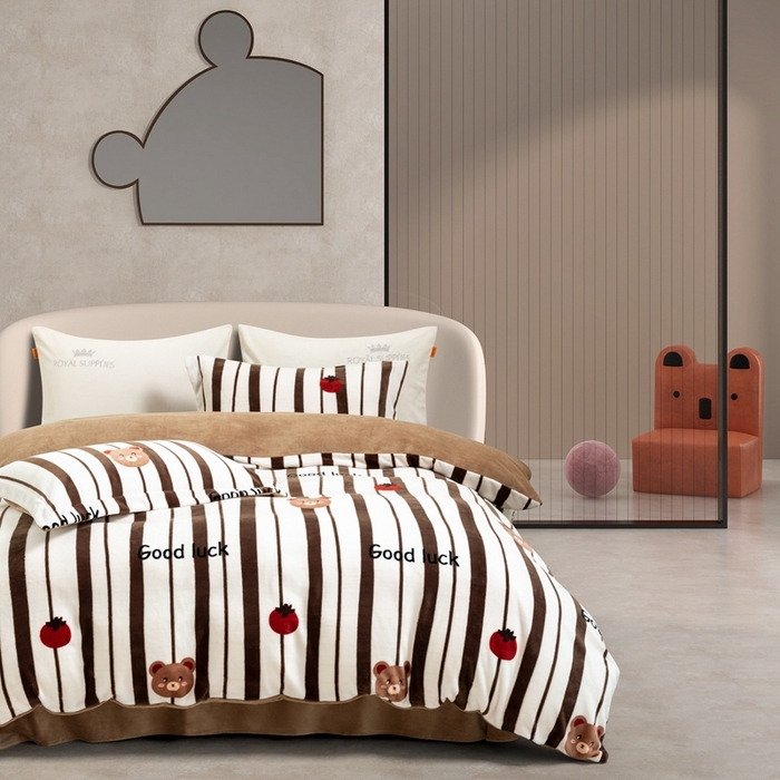 91家纺网 家纺一手货源 找家纺 宜家坊 2024新款加厚保暖印花牛奶绒四件套 潮流熊熊