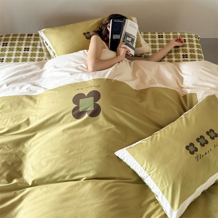 91家纺网 家纺一手货源 找家纺 （总）窝米 2025春季新品全棉13372大版专版数码幸运草系列四件套-岚