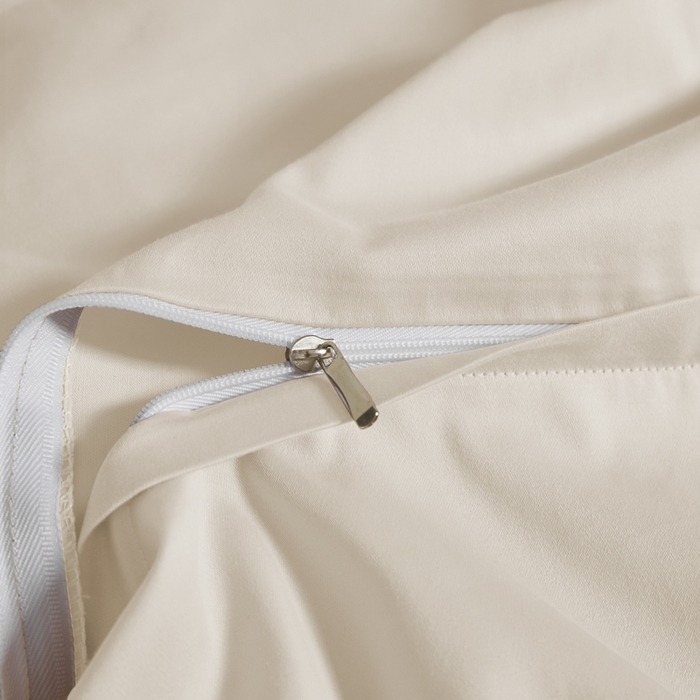 91家纺网 家纺一手货源 找家纺 秀色家纺 2025新款60支贡缎简约轻奢纯色长绒棉床上四件套全棉纯棉床笠款床品 量大价更优 米朵-奶昔白