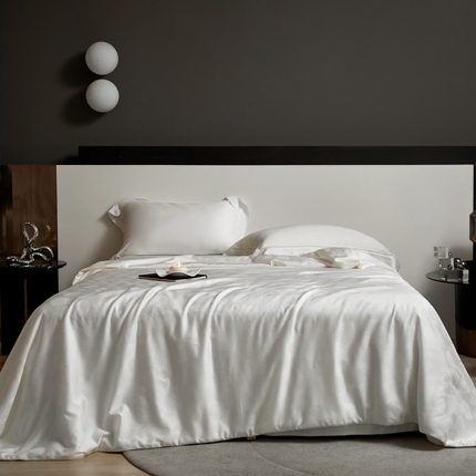 91家纺网 家纺一手货源 找家纺 （总）纪梵茜 2025新款叶知秋蚕丝被双宫桑蚕丝空调被秋冬被