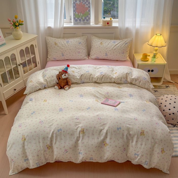 91家纺网 家纺一手货源 找家纺 曼之夏 2024新款全棉A类母婴级双层纱四件套 碎花小熊