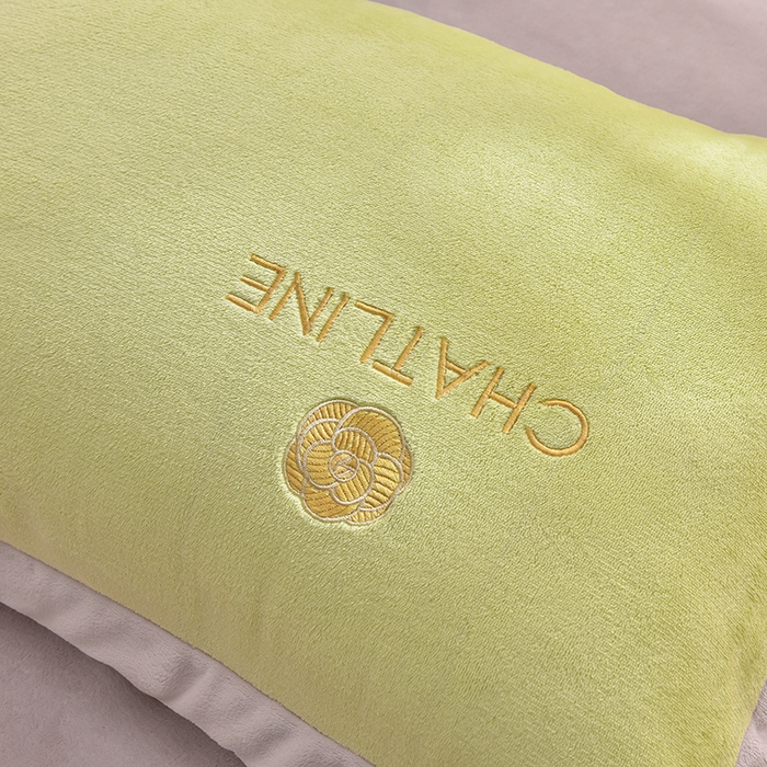 91家纺网 家纺一手货源 找家纺 简爱 2025新款牛奶绒纯色双拼拼角工艺款四件套-初暖 薄荷绿灰