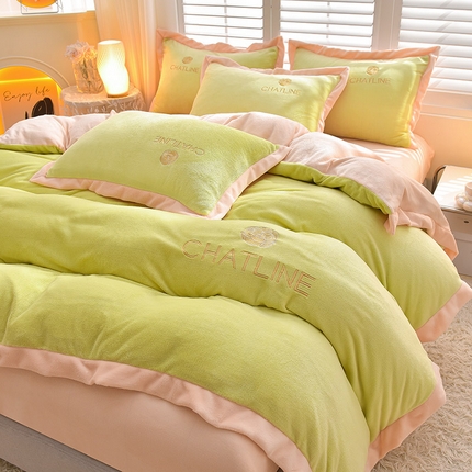 简爱 2025新款牛奶绒纯色双拼拼角工艺款四件套-初暖 薄荷绿奶白