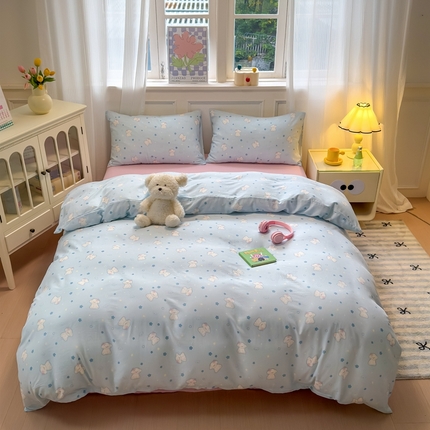 91家纺网 家纺一手货源 找家纺 曼之夏 2024新款全棉A类母婴级双层纱四件套 星星狗-兰