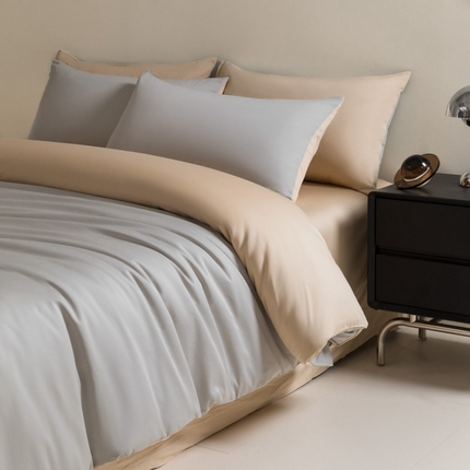 91家纺网 家纺一手货源 找家纺 秀色家纺 2025新款60支贡缎简约轻奢纯色长绒棉床上四件套全棉纯棉床笠款床品 量大价更优 米朵-静谧蓝+烟墨灰