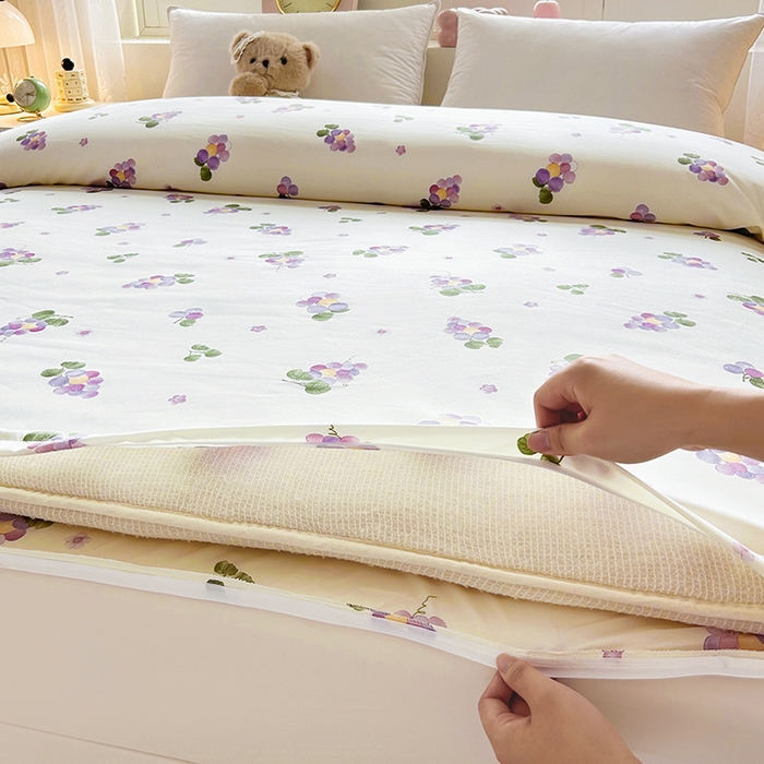 91家纺网 家纺一手货源 找家纺 2025新款印花可拆洗棉花被被子被芯 维密