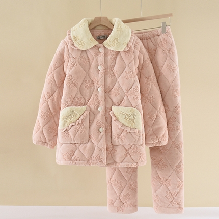 91家纺网 家纺一手货源 找家纺 （总）睡衣女士珊瑚绒秋冬季三层夹棉妈妈款