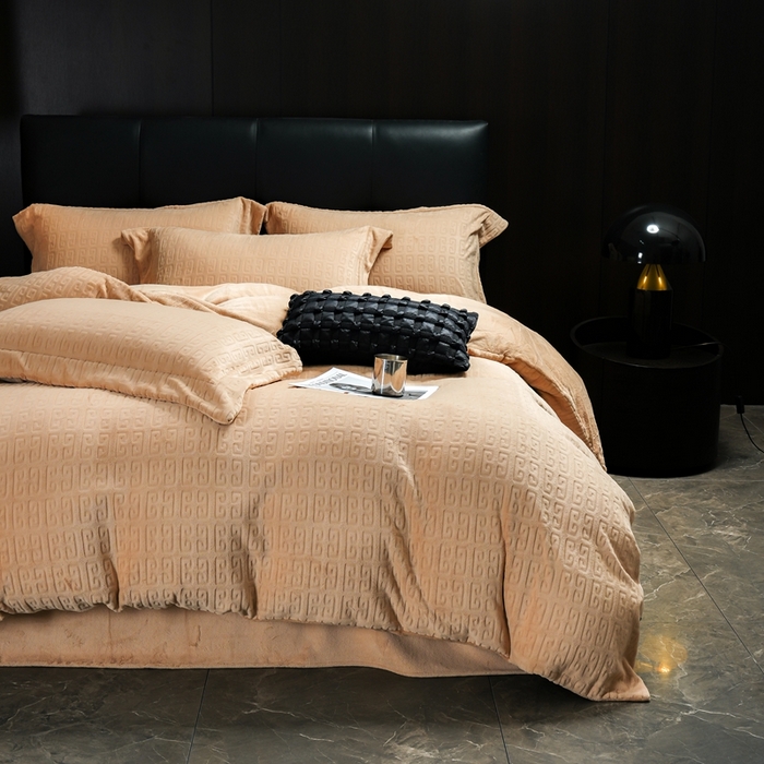 91家纺网 家纺一手货源 找家纺 丽卡家纺（原丽卡家纺） 2024新款A类高克重全消光牛奶绒四件套 棕色