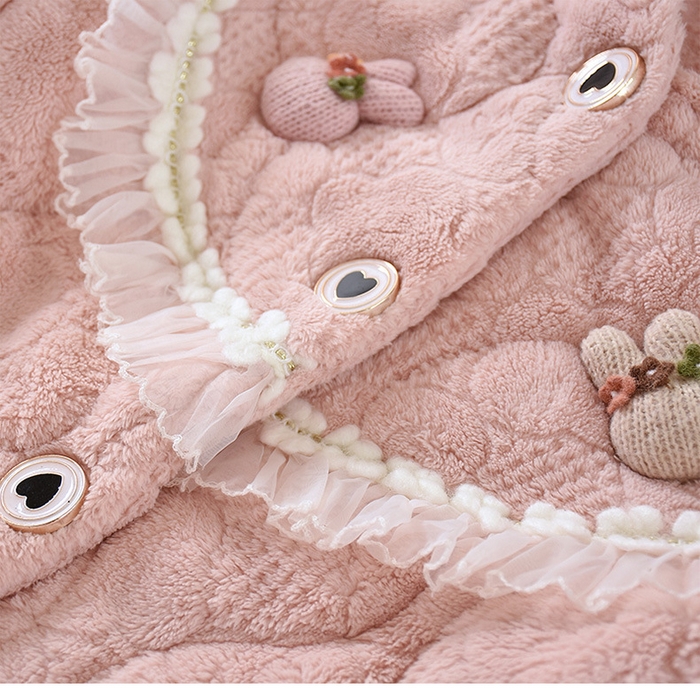 91家纺网 家纺一手货源 找家纺 （总）粉色连帽睡衣女士珊瑚绒秋冬季夹棉加厚加绒保暖法兰绒家居服