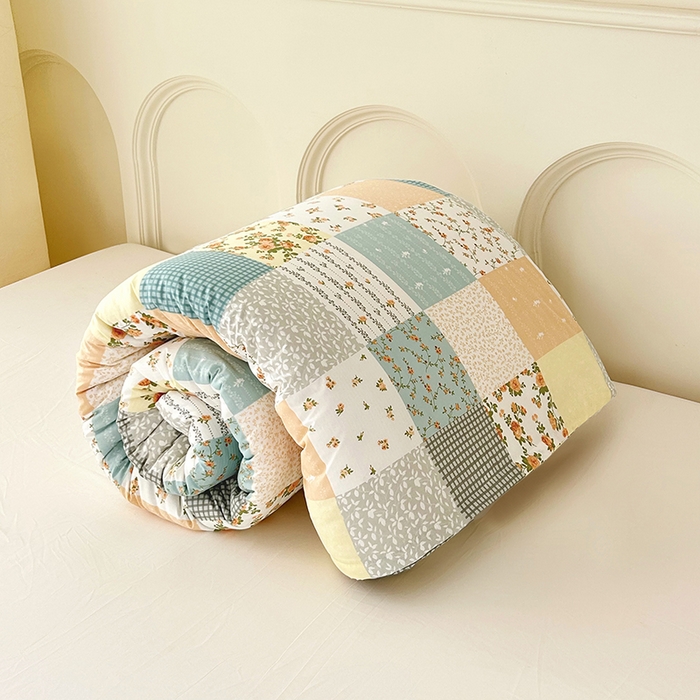 91家纺网 家纺一手货源 找家纺 2025新款印花可拆洗棉花被被子被芯 花幽兰