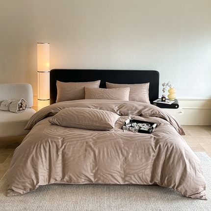 91家纺网 家纺一手货源 找家纺 （总）三朵家纺 2024新款全棉贡缎大提花四件套系列