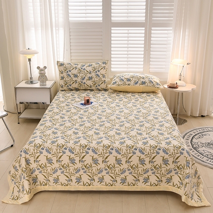 91家纺网 家纺一手货源 找家纺 圣楚家纺 2024新款竺小棉加绒床盖 清风微拂