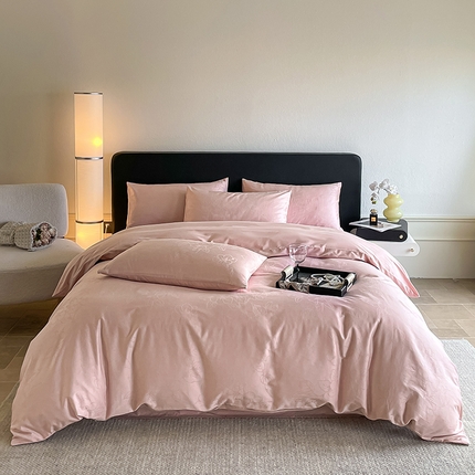 91家纺网 家纺一手货源 找家纺 （总）三朵家纺 2024新款全棉贡缎大提花四件套系列