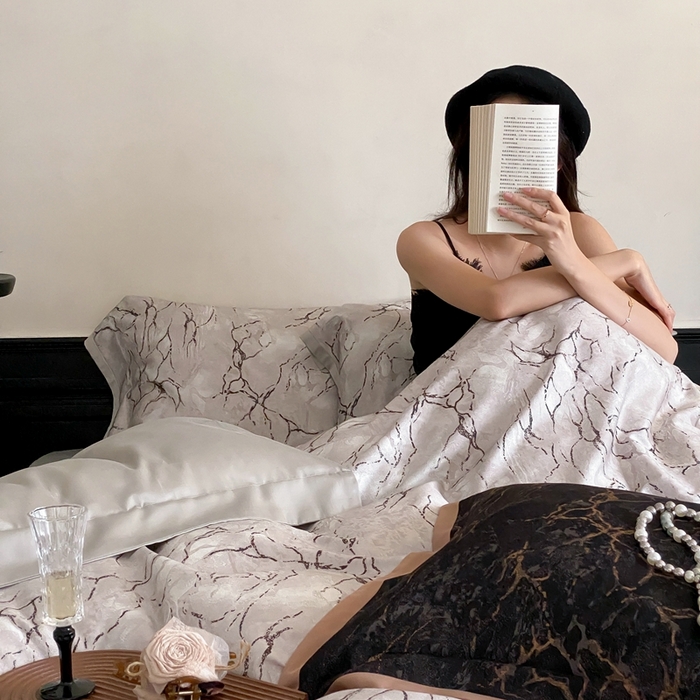 91家纺网 家纺一手货源 找家纺 赫帛 2024新款60s数码印花天丝棉磨毛四件套-卡布里 卡布里-爵士白